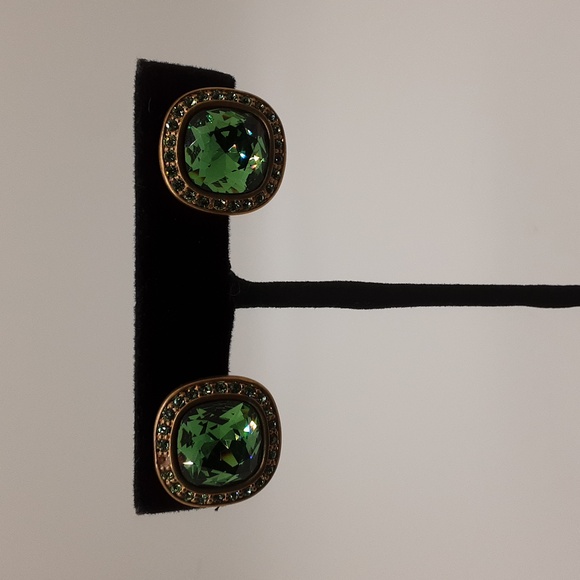 Vintage Givenchy Green Crystal Clip-on Earrings - Picture 11 of 16